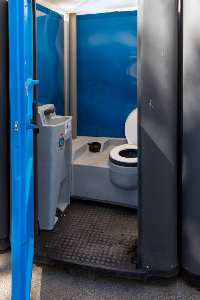 Best Porta potty rental near me  in Ashland, AL